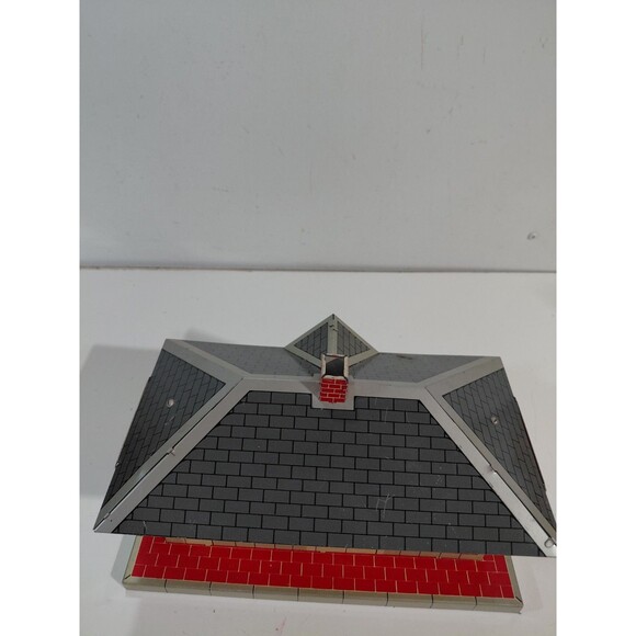 Marx O Gauge Model Railroad Scenery Girard Whistle Station/Depot Building - Picture 6 of 8